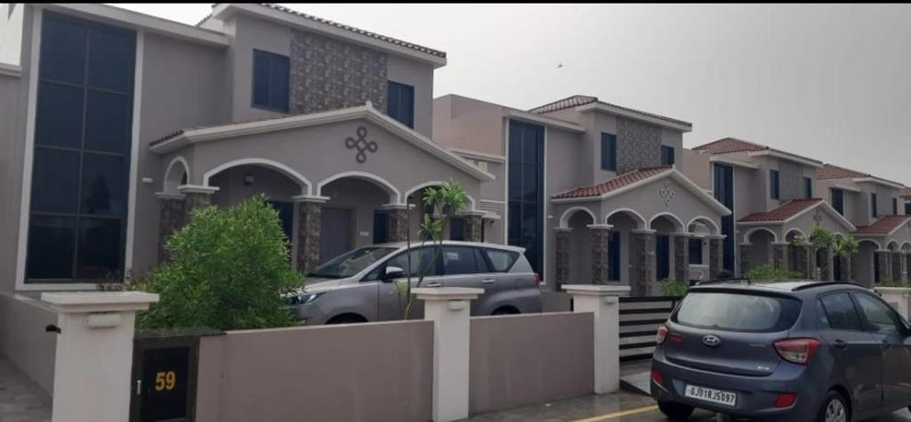 SWARA VILLA STAY photo 1