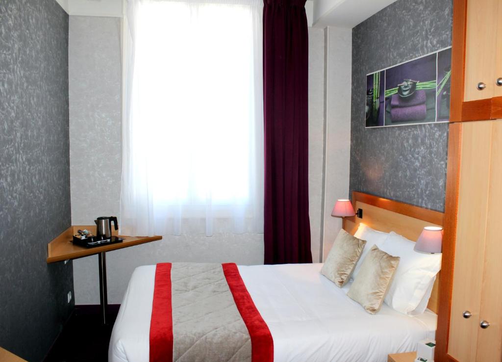 Двухместный (Улучшенный двухместный номер с 1 кроватью), Hotel du Chemin Vert