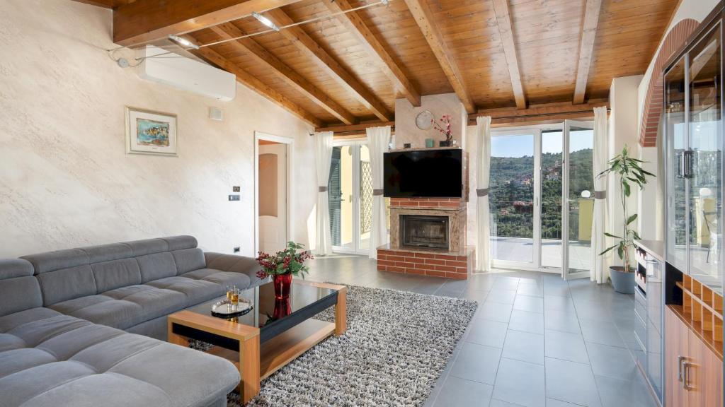 VILLA VITTORIO 6&2 Emma Villas photo 2