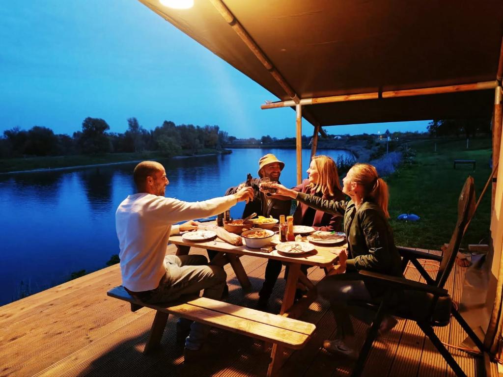 Camping de Boomgaard photo 2