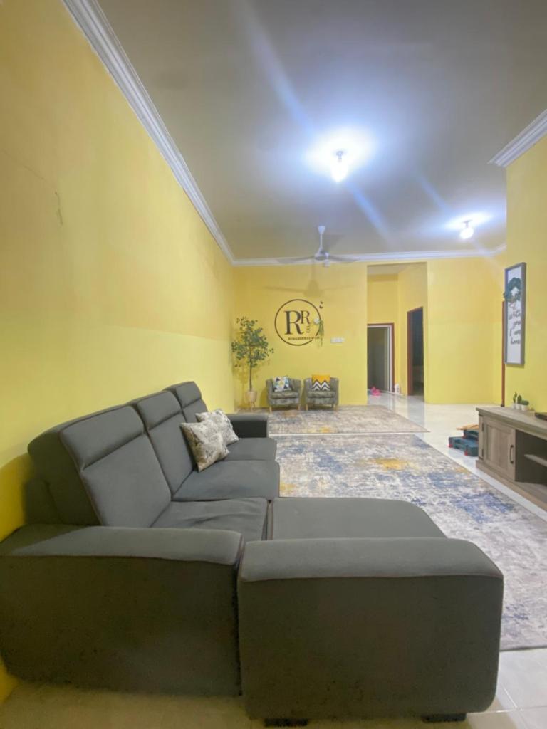 RUMAHREHATCo Homestay