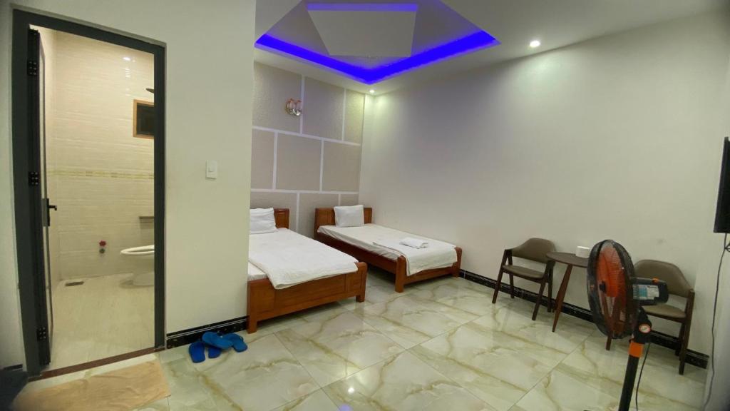 Motel Quốc Việt