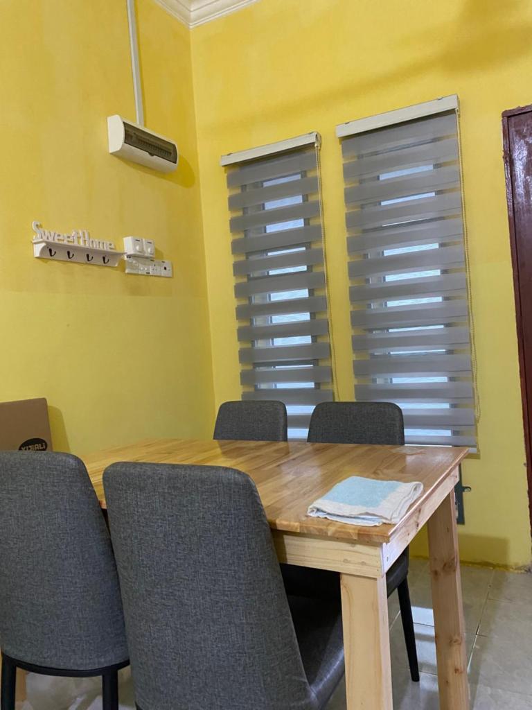 RUMAHREHATCo Homestay photo 2