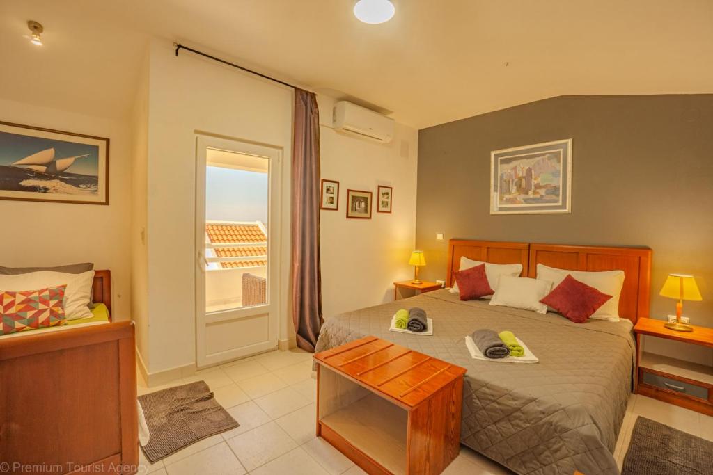 Rustica Luxury with lots of comfort and space and a fantastic view photo 4