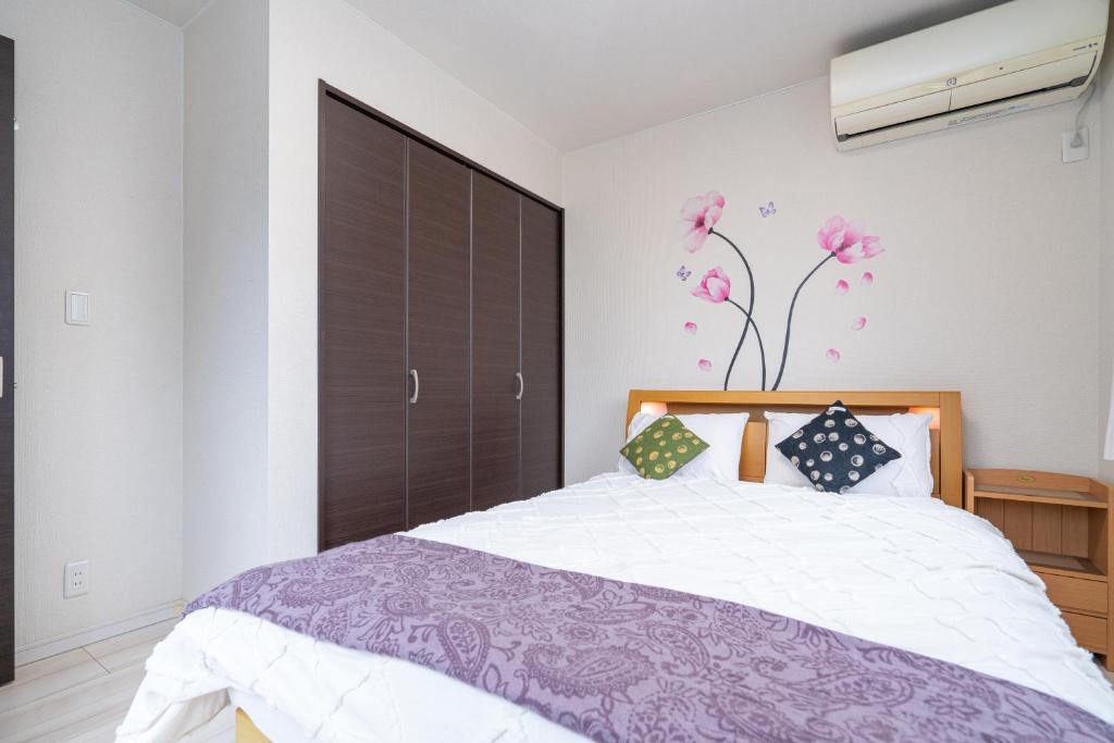 Yamate Line Otsuka three-story det ached villa photo 2