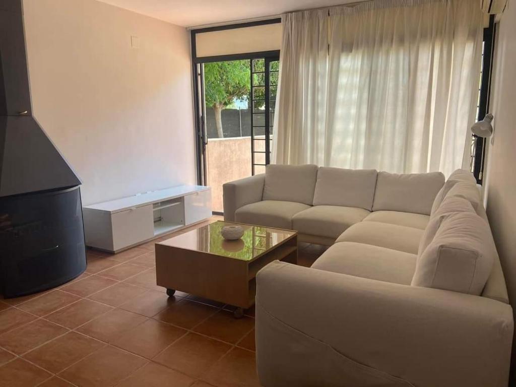 Spacious Townhouse in Javea photo 2