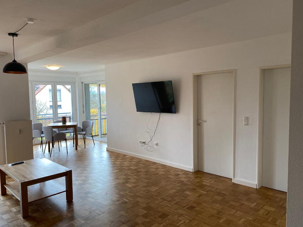 Tolle vier Zimmerwohnung photo 2
