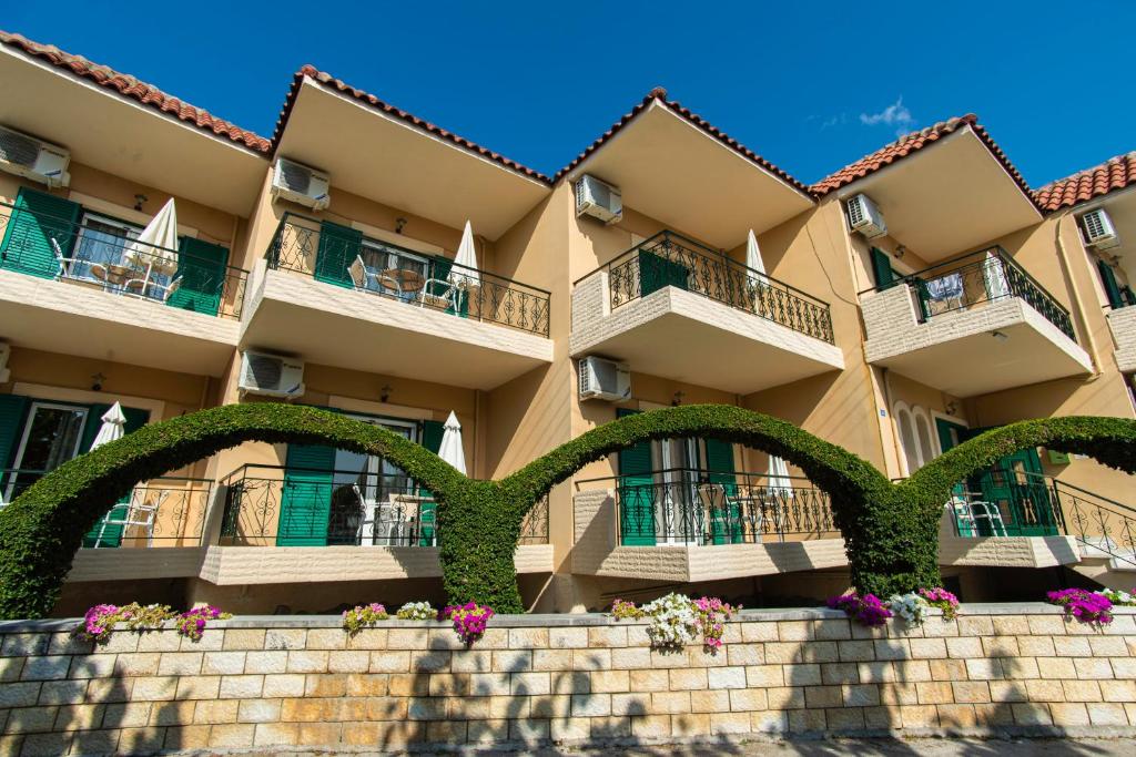 Konstantinos Hotel & Apartments I photo 3