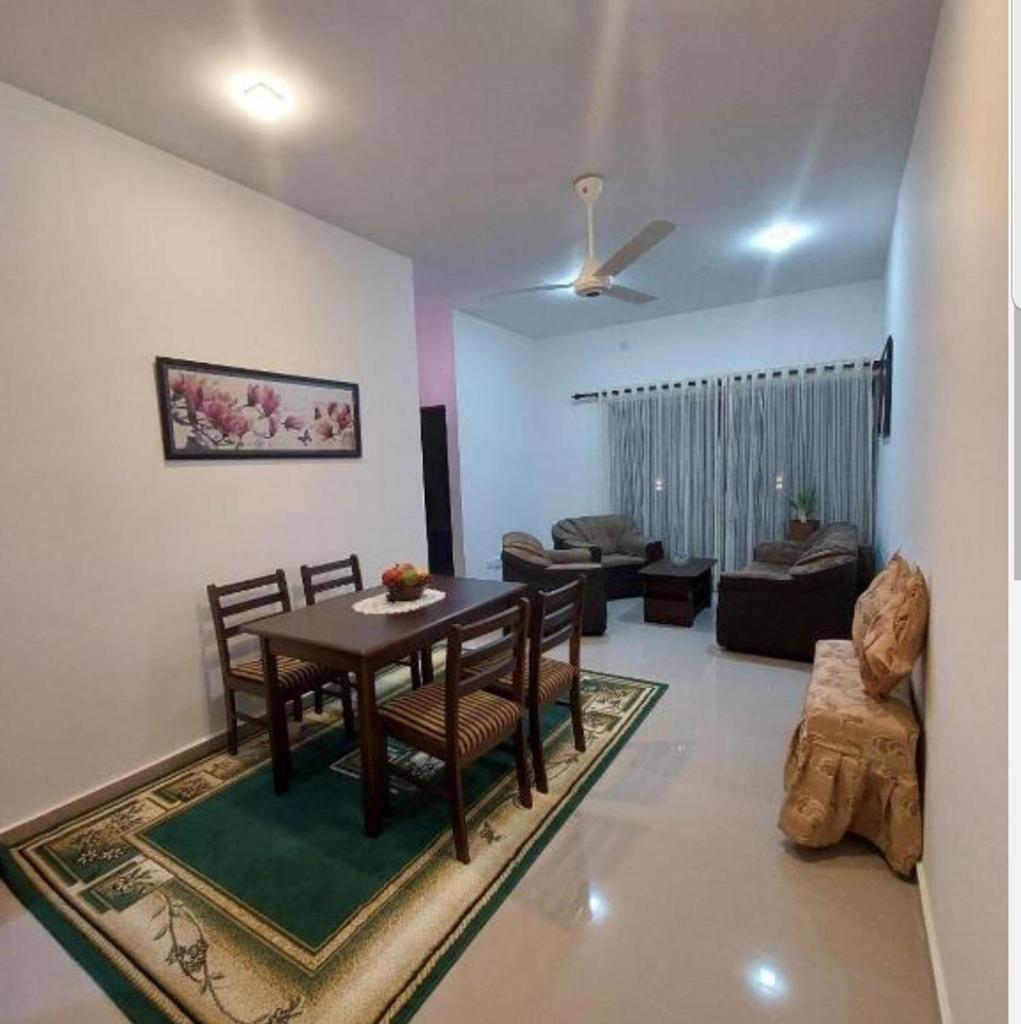 Fully Furnished Luxury Apartment Elixia-3C photo 1