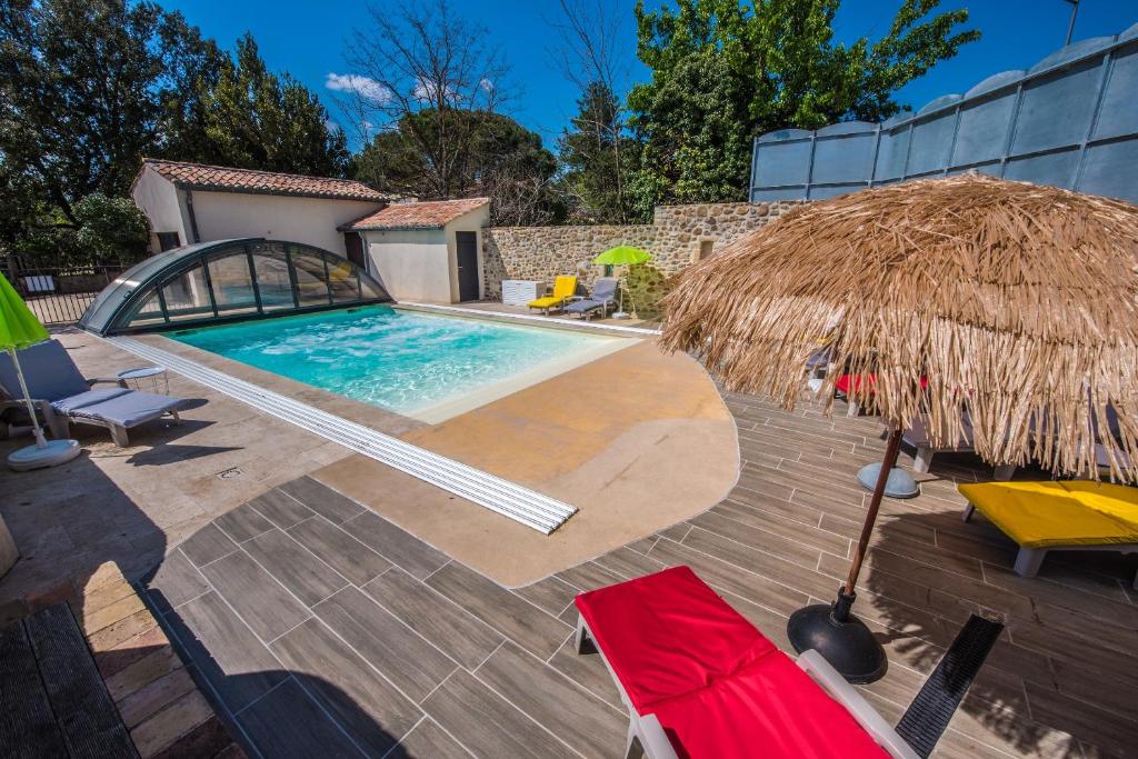 Gîte avec jacuzzi privatif dans un mas provençal photo 3