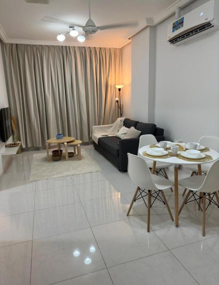 Muscat -Furnished apartment photo 1