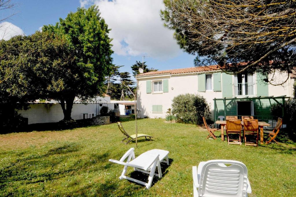 Villa à proximité de la plage photo 2