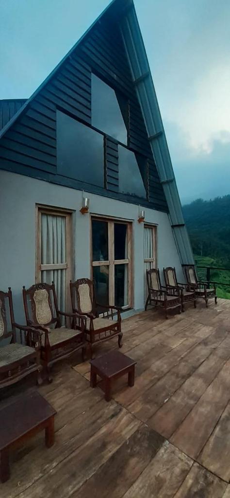 Ayu Bliss Elamulla, Mandaramnuwara photo 1