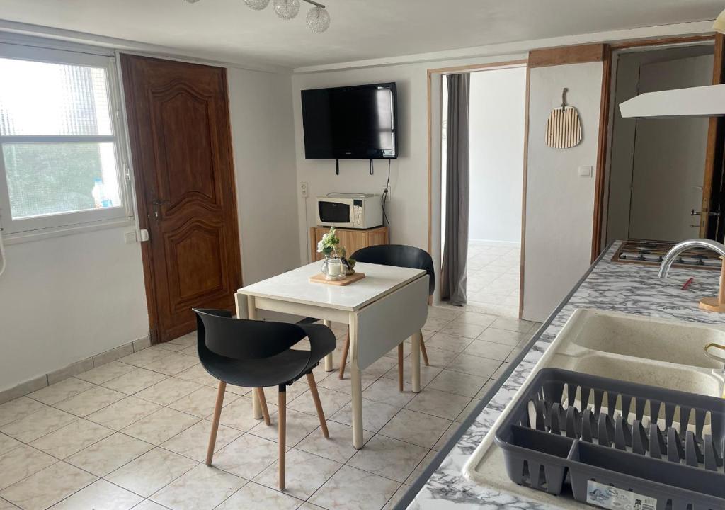 Appartement avec petit jardin photo 2