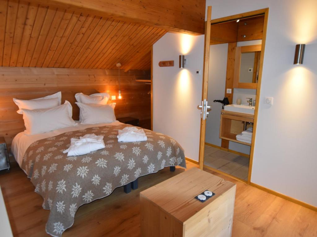 Chalet Le Grand-Bornand, 6 pièces, 11 personnes - FR-1-467-68 photo 4