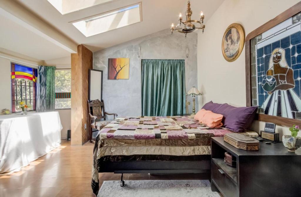Hillmont paradise image