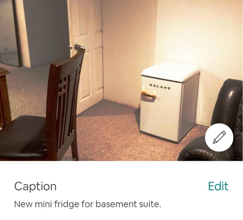7-11 Cent Basement Suite photo 2