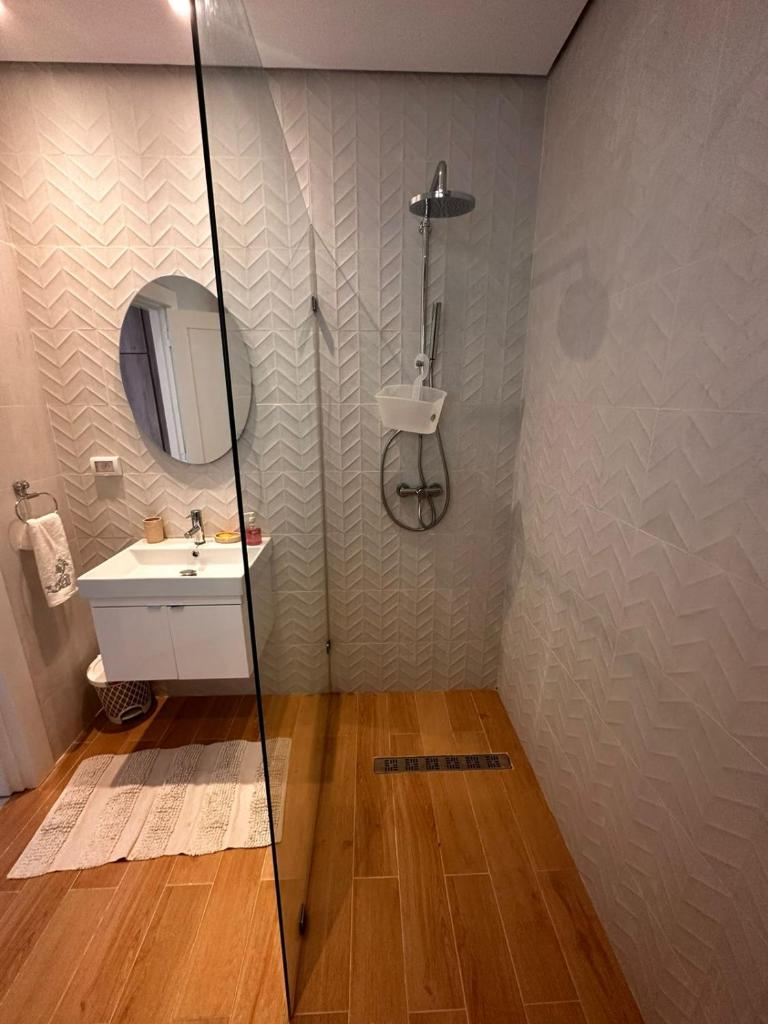 App avec jardin dans un hôtel photo 3