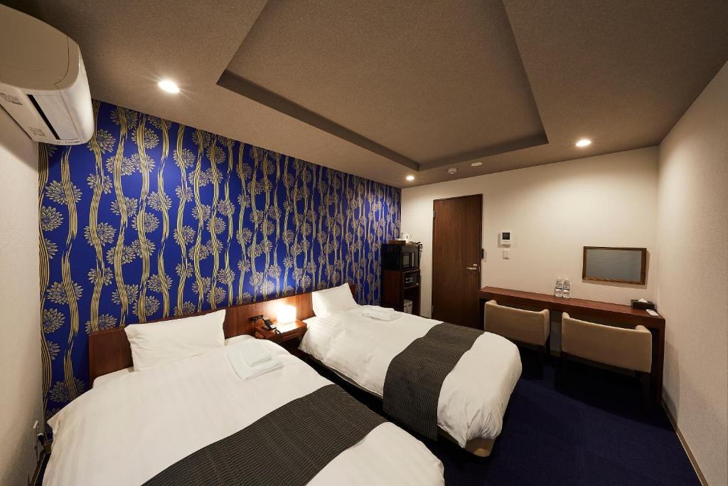 HOTEL SUHAANA photo 3