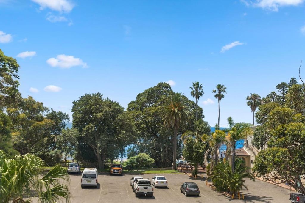 Addison's Escape - A Breezy Beachfront Beauty photo 3