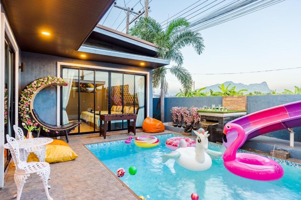 The blue mountain pool villa cha-am photo 4