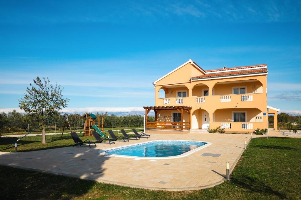 Villa Levatinka photo 4
