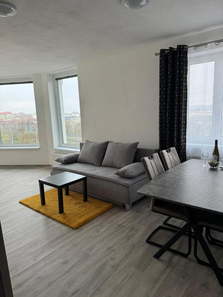 Sky Apartments 506 photo 1