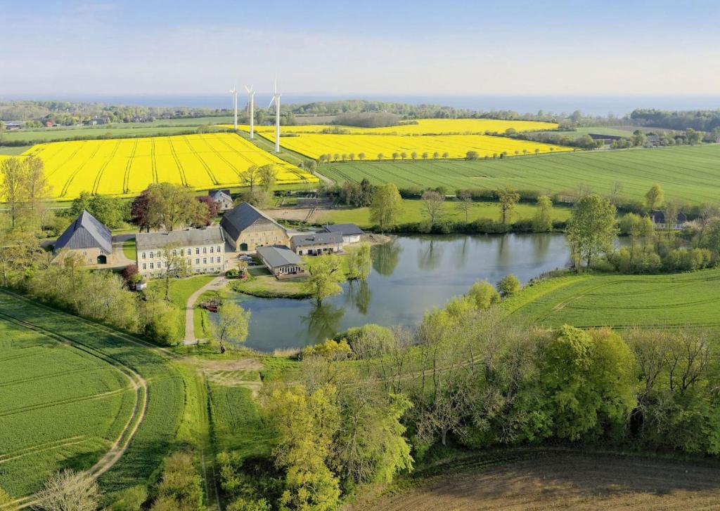 Ferienwohnungen Herrenhaus Gut Oestergaard photo 2