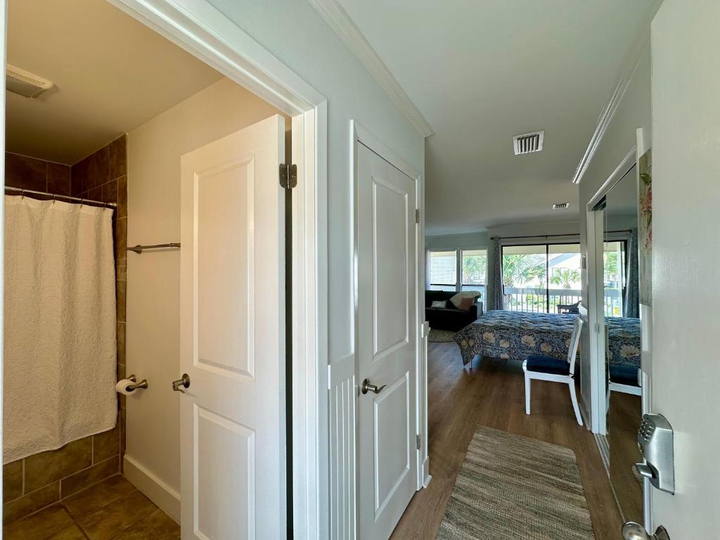 Sandpiper Cove 8251 image