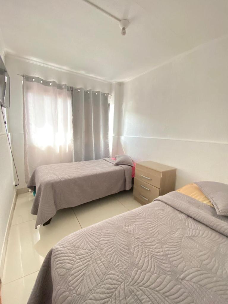 Hospedaje midy photo 3