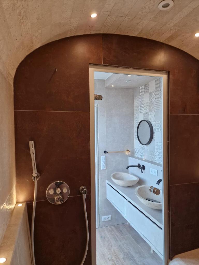 magnifique 90 m², Paris centre 20 min, hammam, vue photo 3