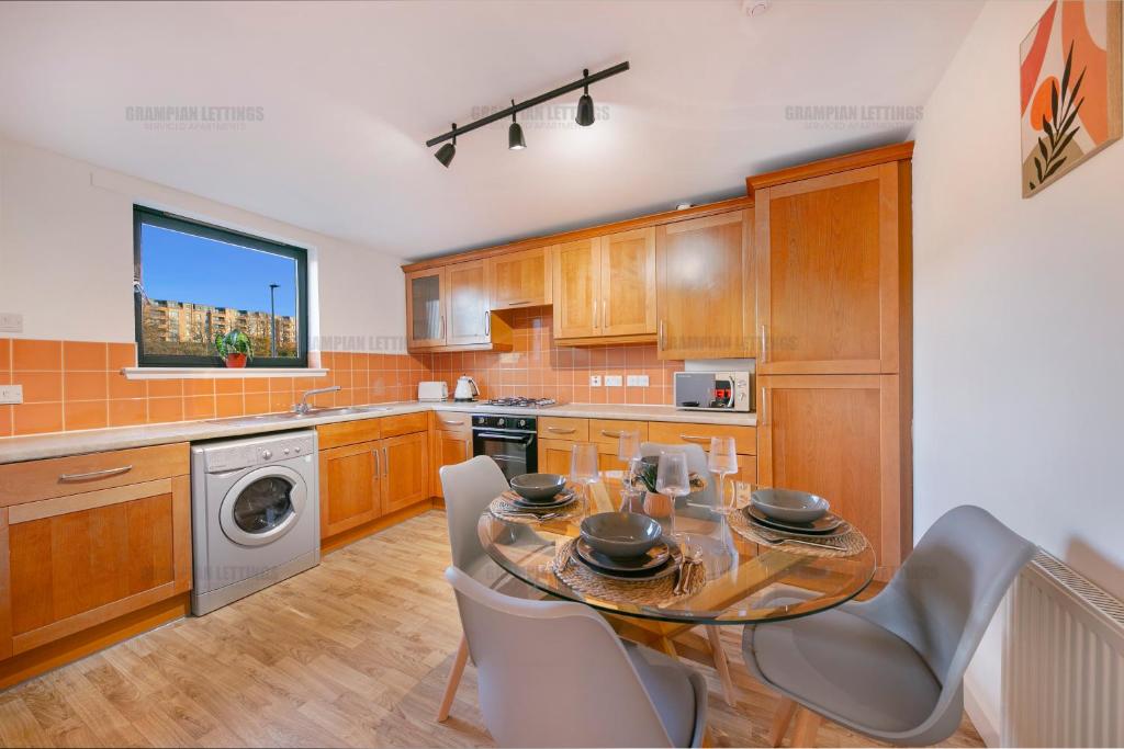 Riverside Drive Apartment - Grampian Lettings Ltd photo 1