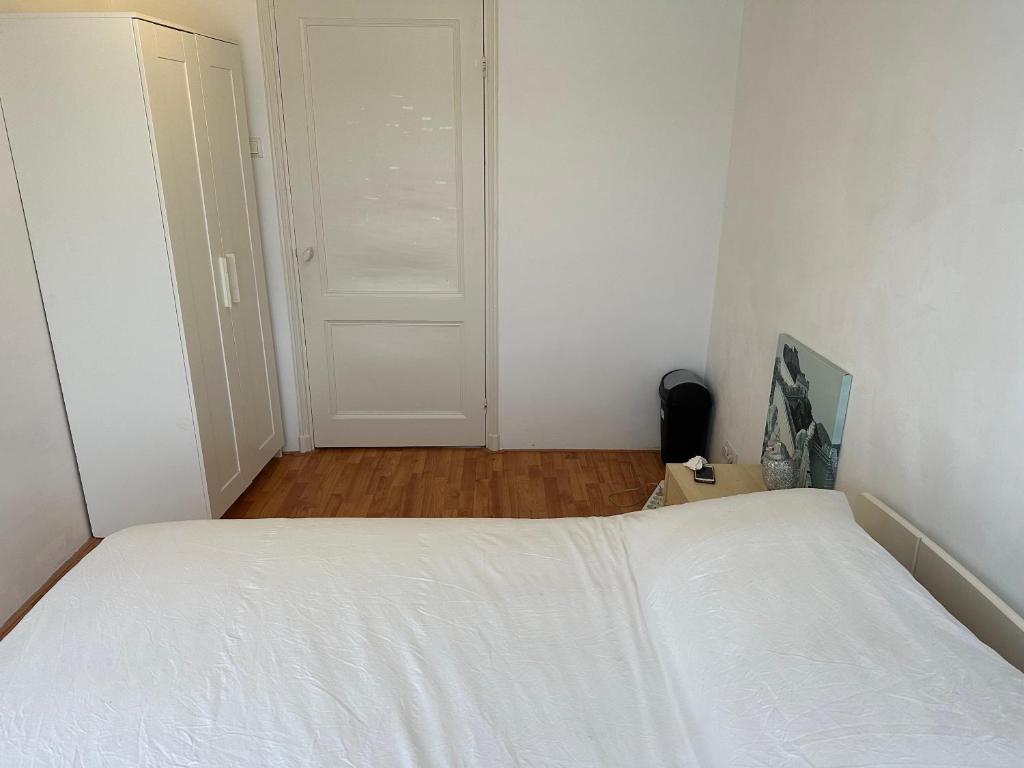 Mooie kamer uitzicht op de ijssel/ Nice room with beautiful view of the Ijssel river photo 2