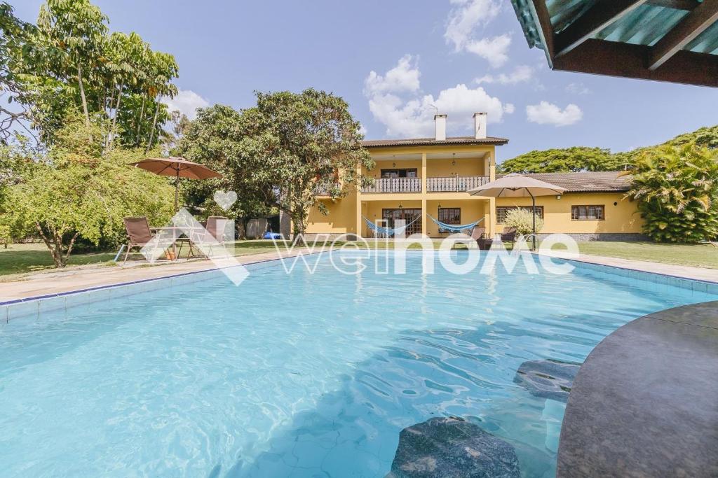 Casa com piscina e churrasqueira em Cabreúva