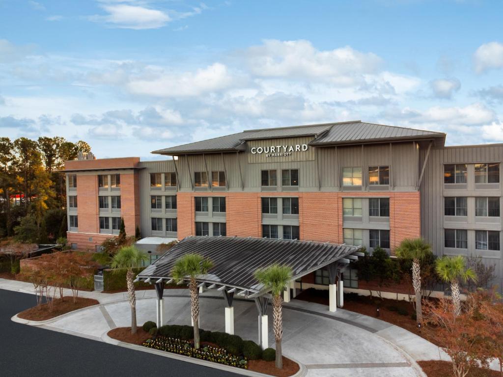 Courtyard by Marriott Charleston Summerville photo 1