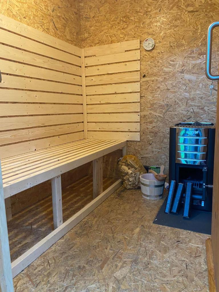La Roulotte Viticole - sauna - toilette sèche photo 1