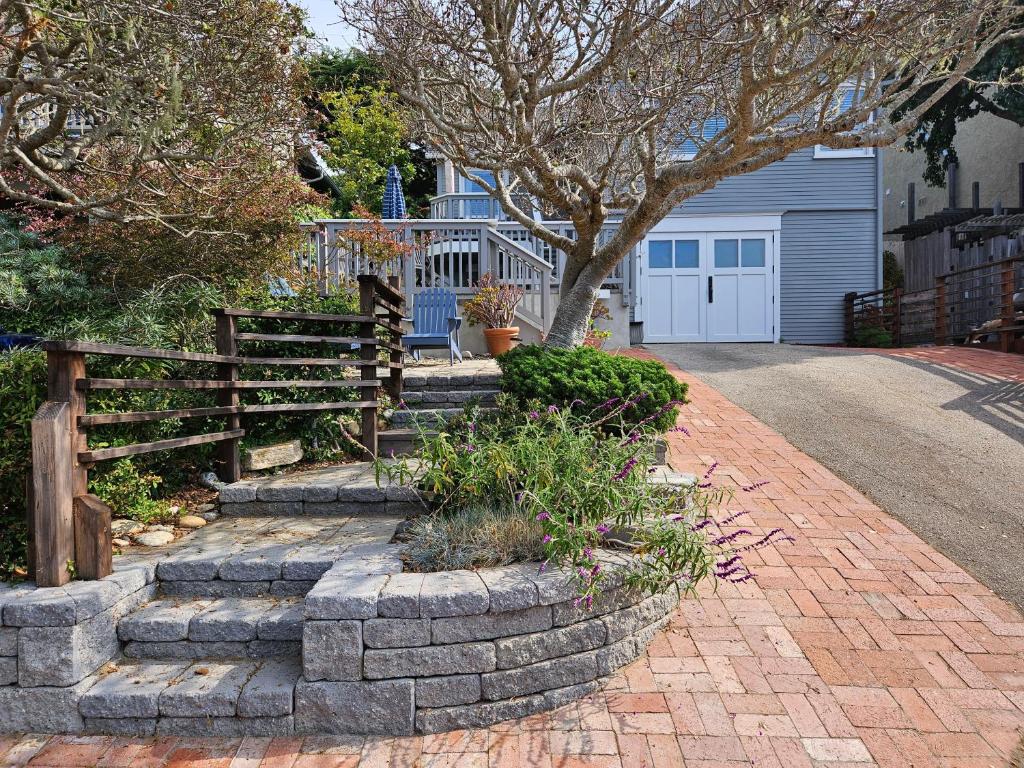 513 Canterbury Ln. photo 2