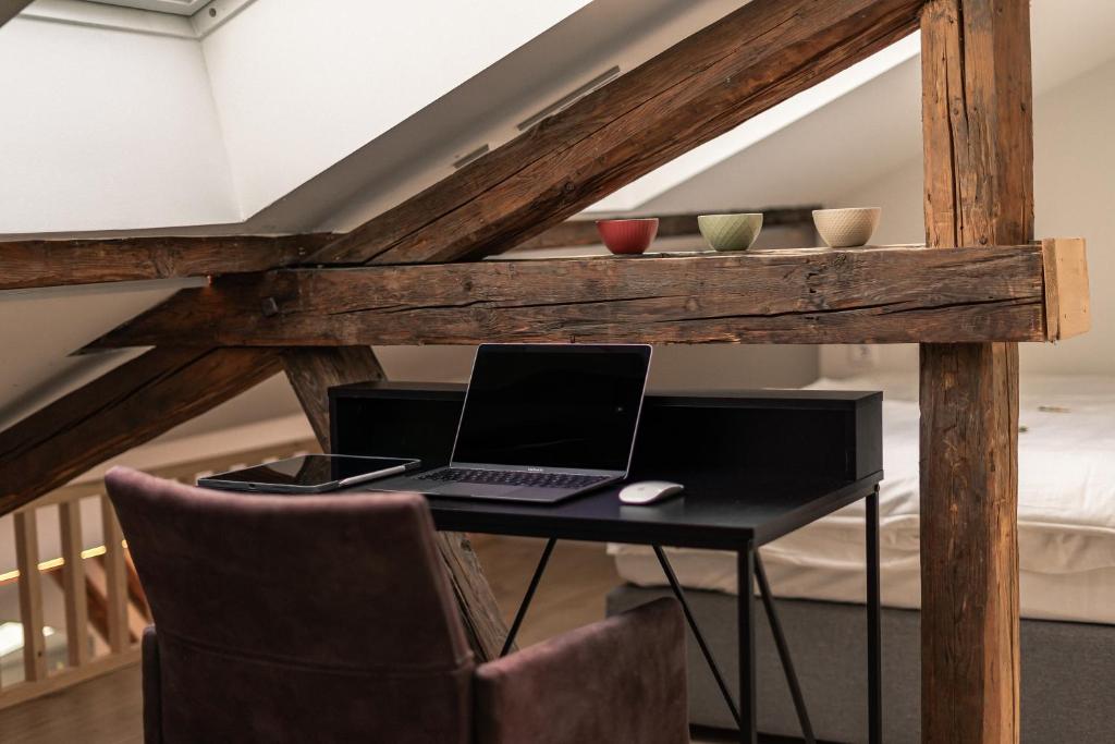 CREST - Riverside Lofts mit Whirlpool & Wanne I Parken I Balkon I Netflix I Küche photo 3