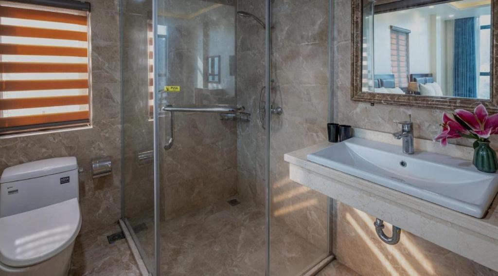 Aroma Cat Ba Sea View Hotel