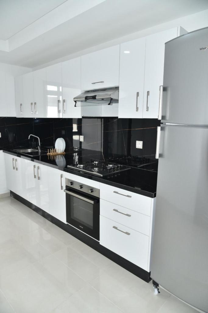 Lovely Apartment With Pool & Gym photo 1