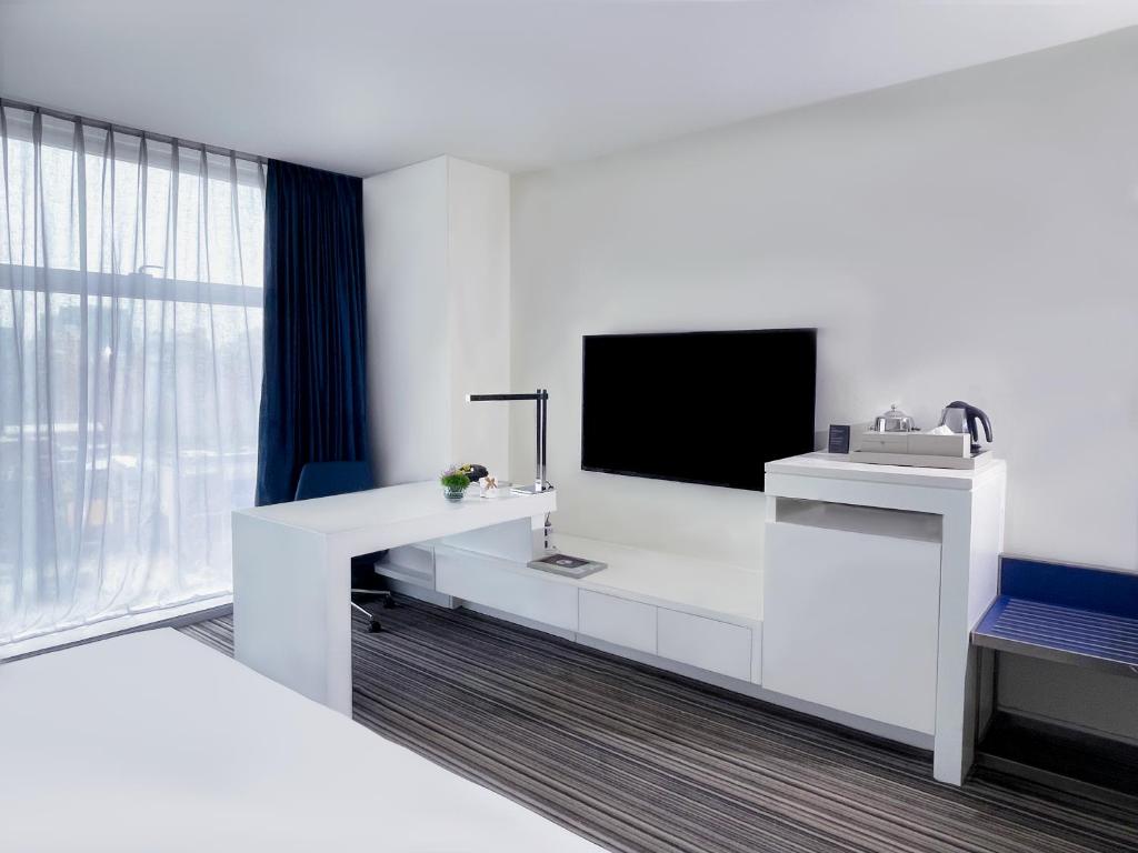 Grand Mercure Shanghai Century Park (Formerly Radisson Blu Hotel Pudong Century Park) photo 2