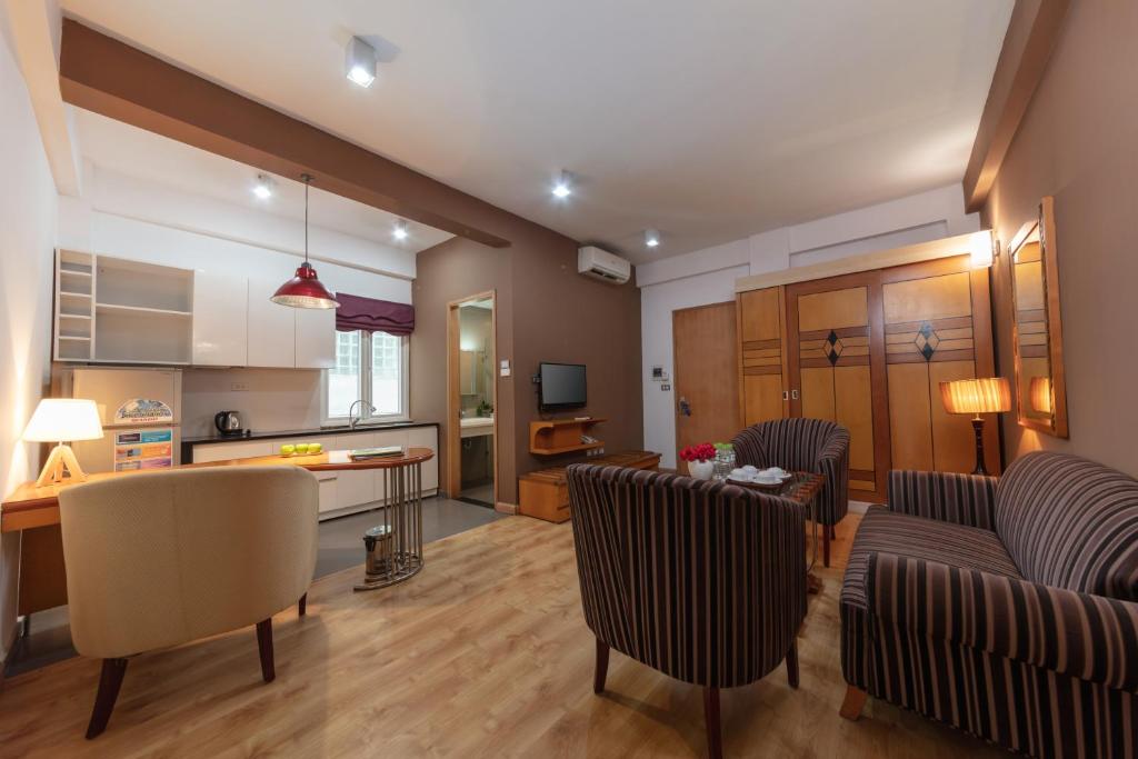 Khách sạn Golden Sun Villa 