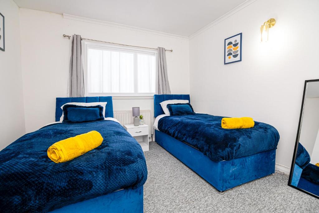 3 bed Gorgeous house AbbeyWood photo 1
