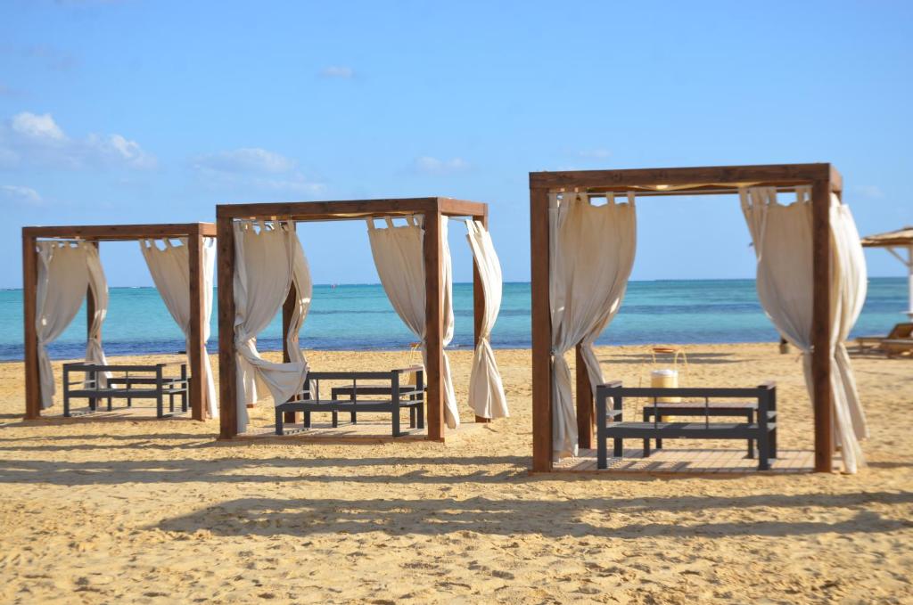 True Beach Resort photo 4