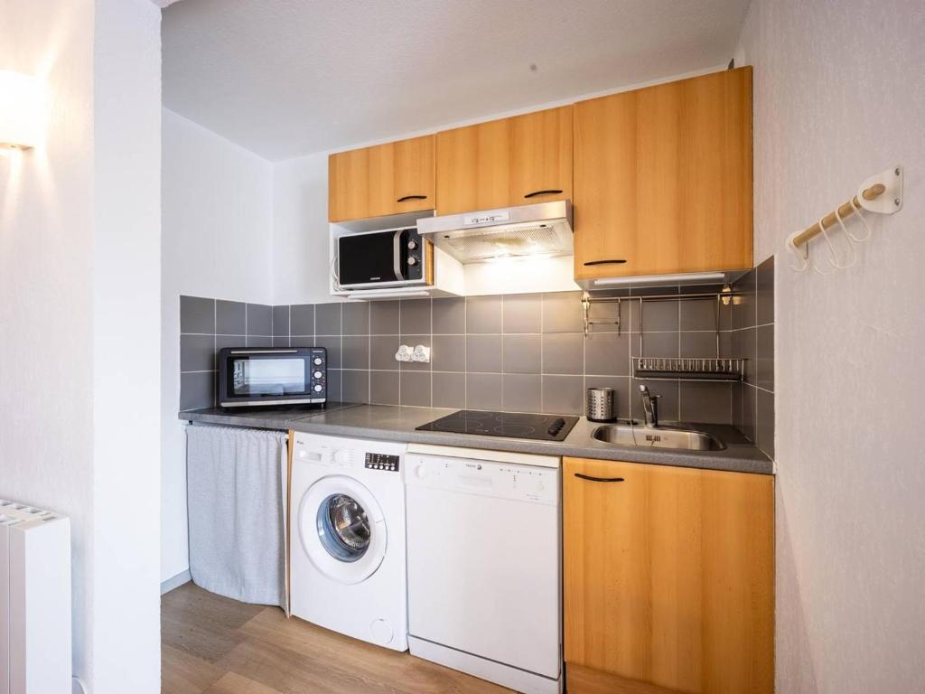 Appartement Germ, 3 pièces, 8 personnes - FR-1-695-27 photo 2