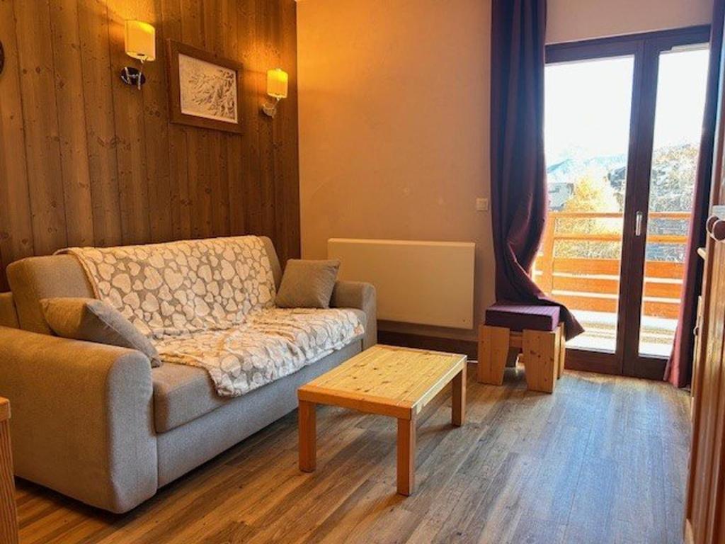 Appartement Risoul, 2 pièces, 4 personnes - FR-1-330-563