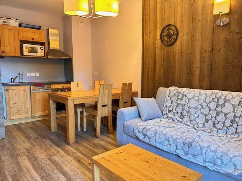 Appartement Risoul, 2 pièces, 4 personnes - FR-1-330-563 photo 3