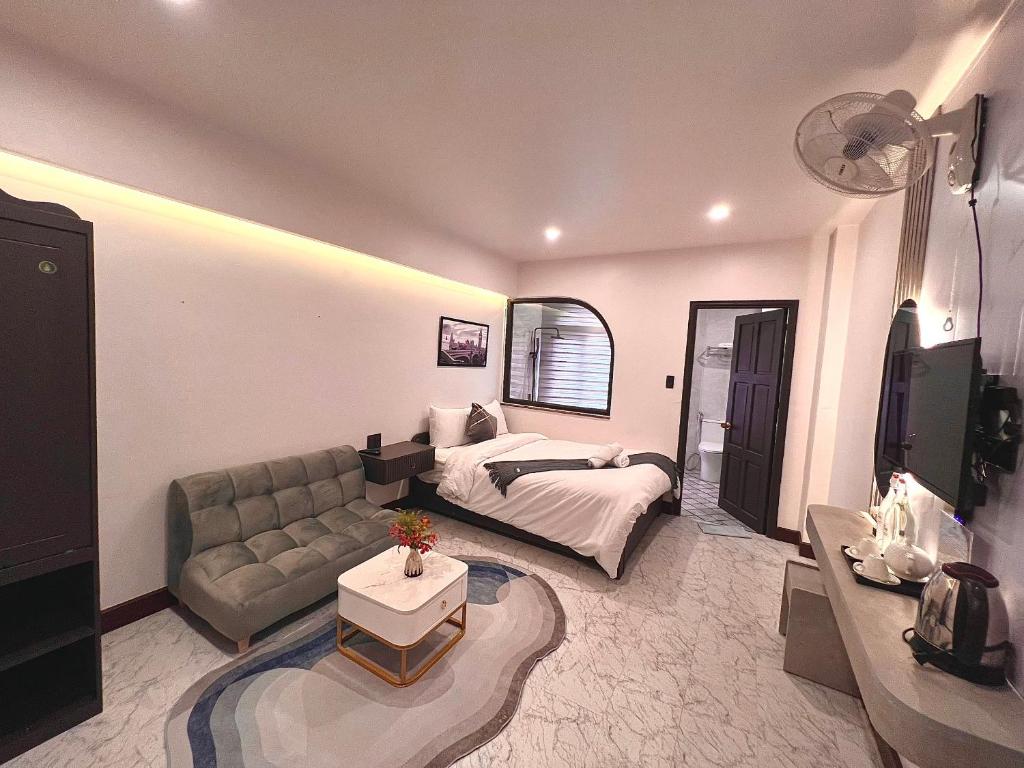 HT House photo 1
