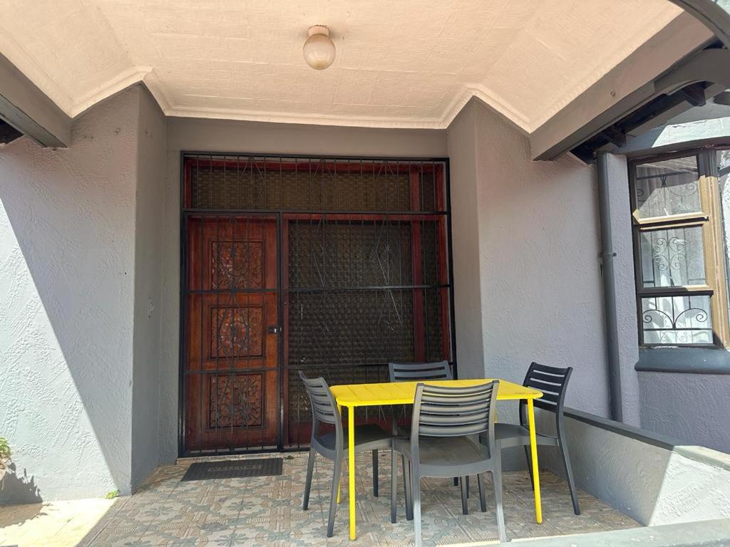 The Curve Apartments Unit 19 photo 2