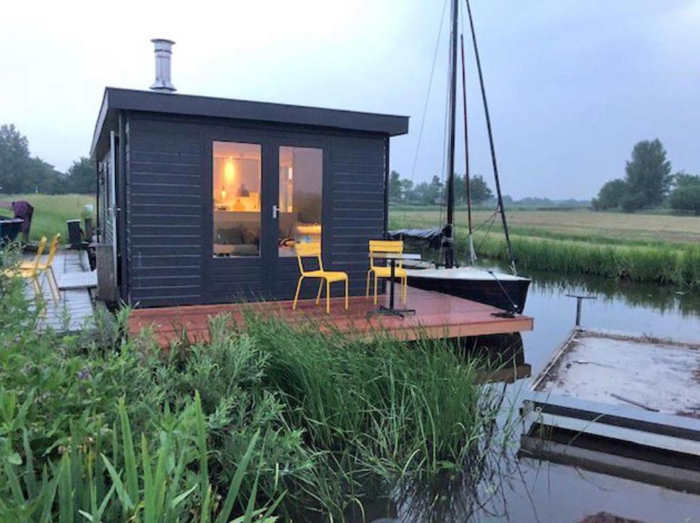 Mooie woonboot op eiland, kachel, natuur, sloep!